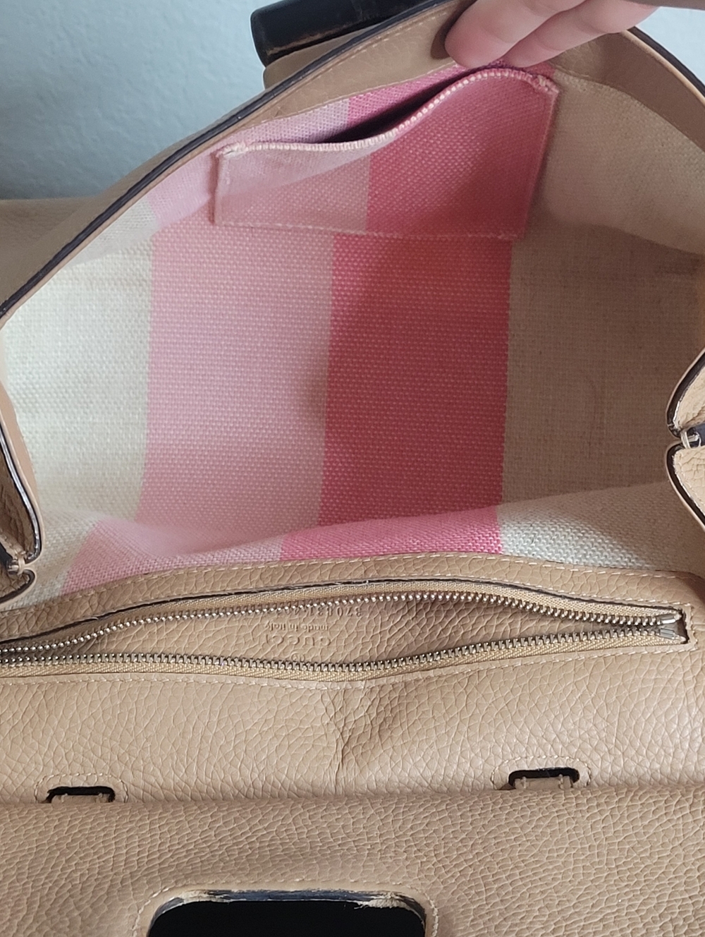 Gucci Medium Bamboo Daily Satchel - Picture 14 of 15